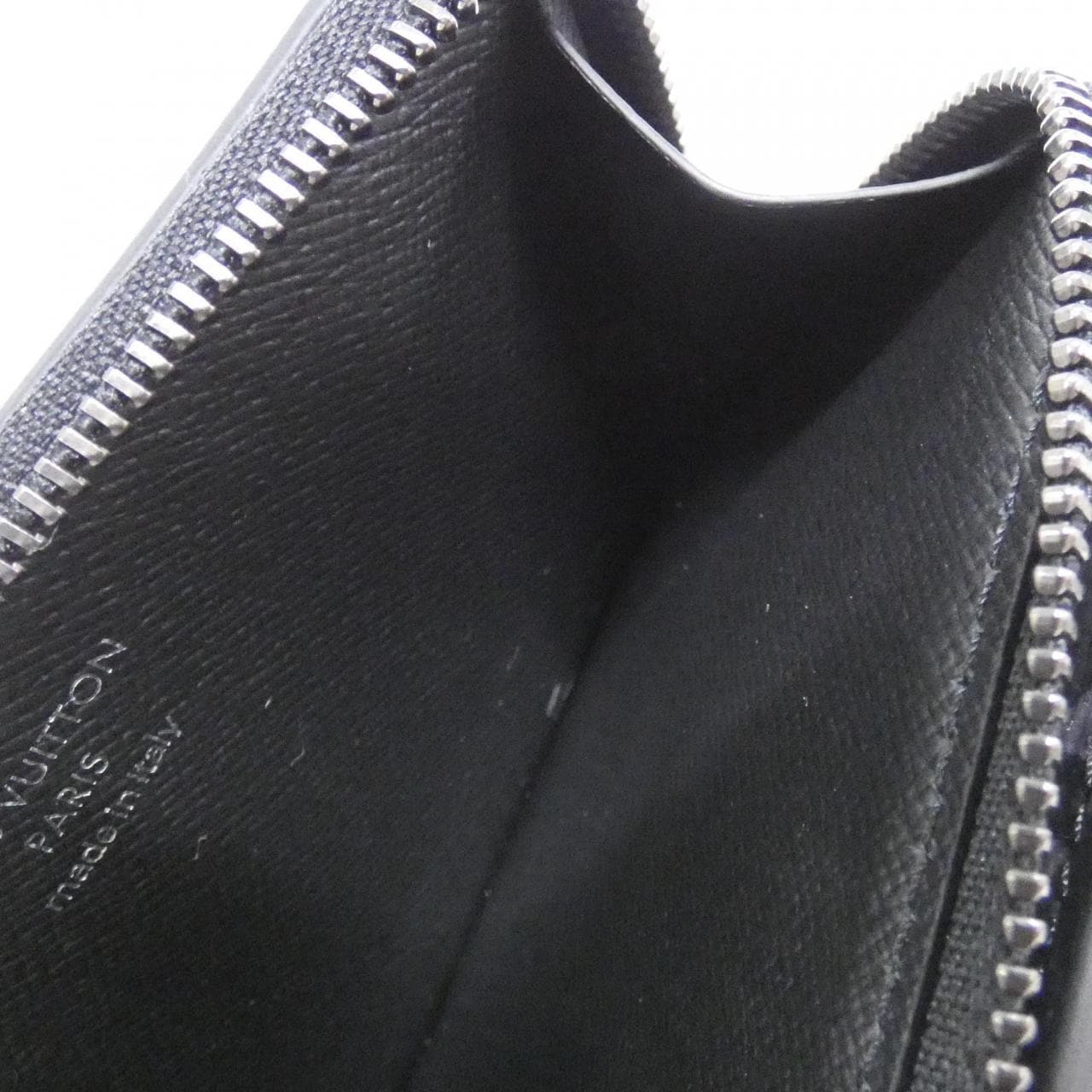 ルイヴィトン モノグラム エクリプス ハイブリッド ウォレット M81568 財布