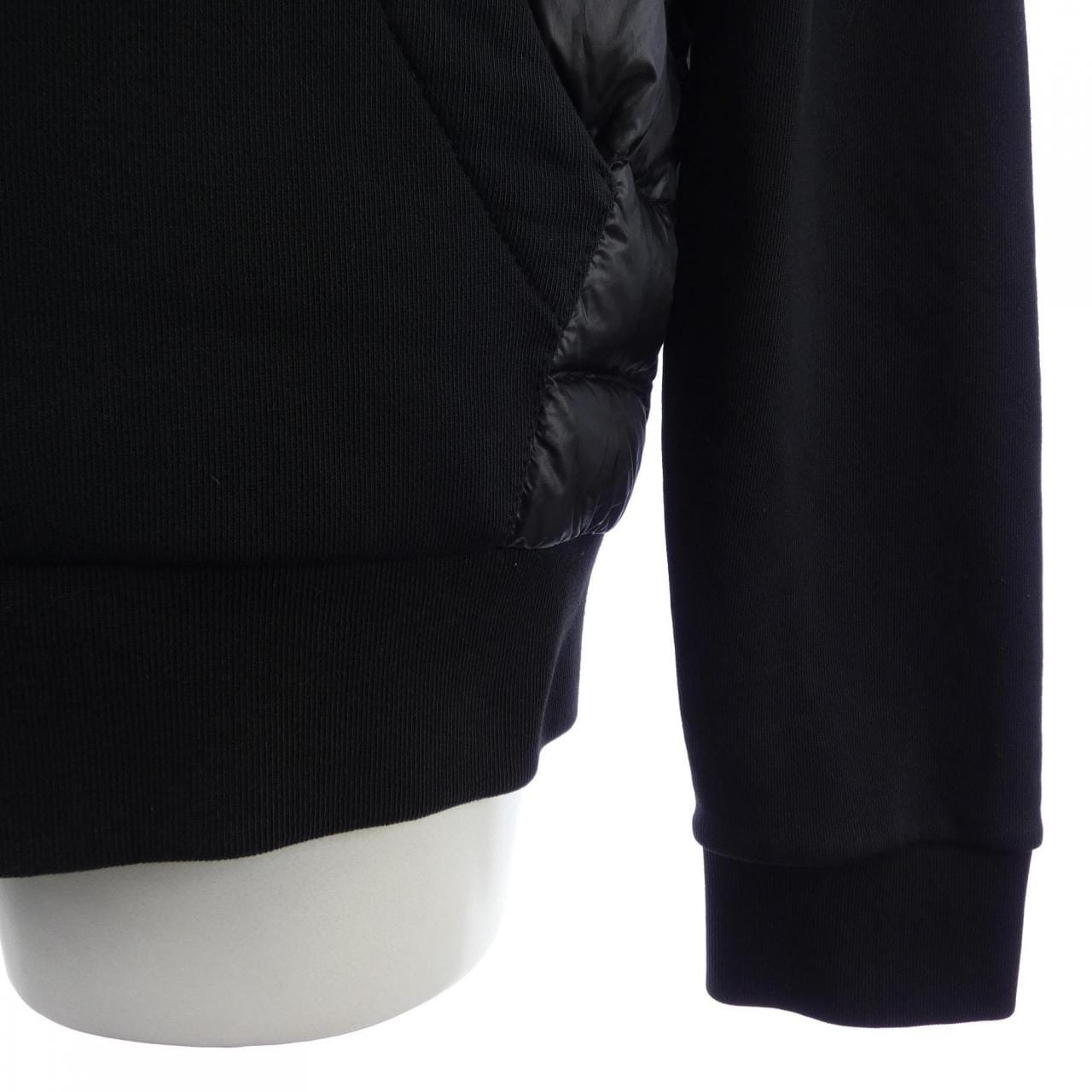 モンクレール MONCLER 20918400600 ダウンジャケット