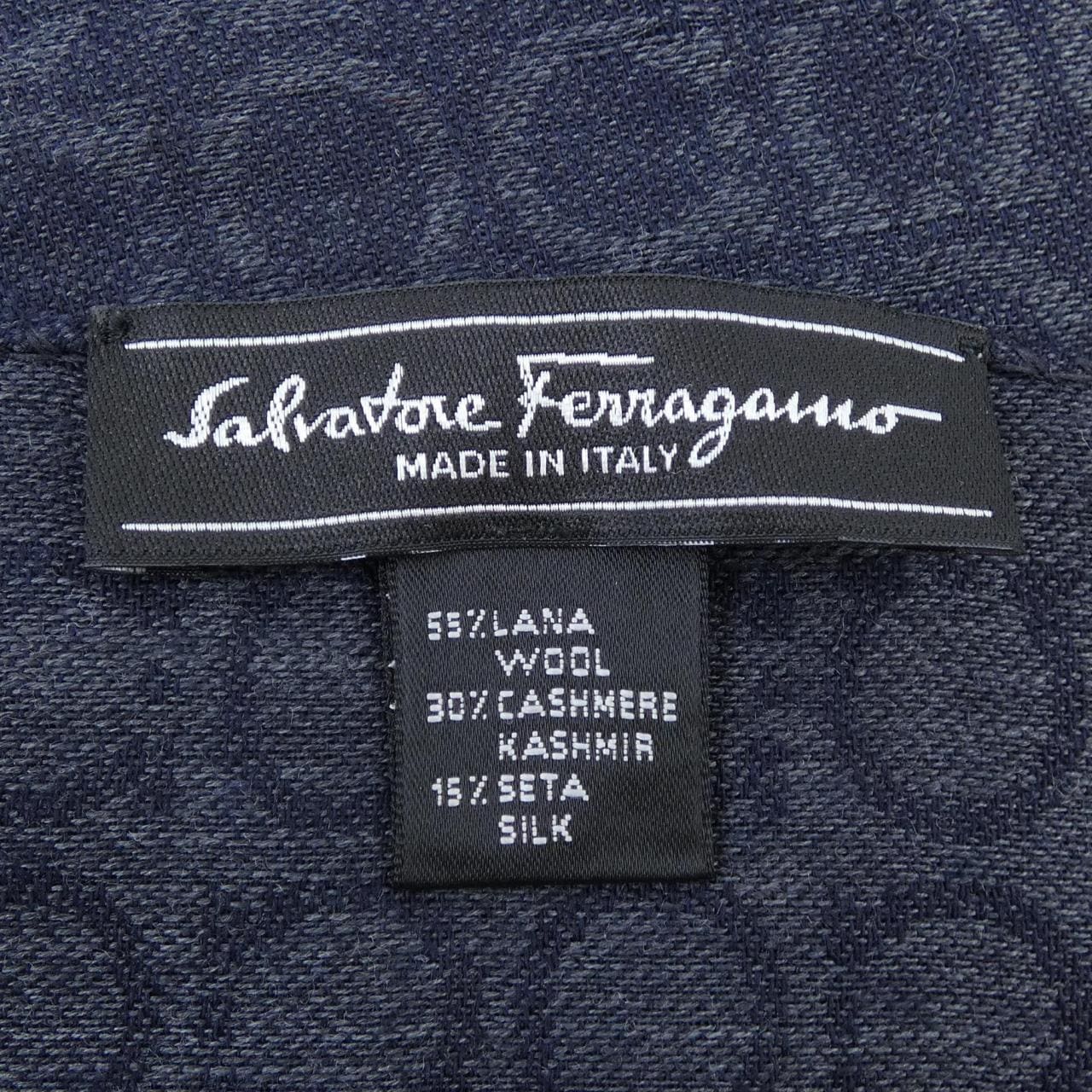サルヴァトーレフェラガモ SALVATORE FERRAGAMO MUFFLER