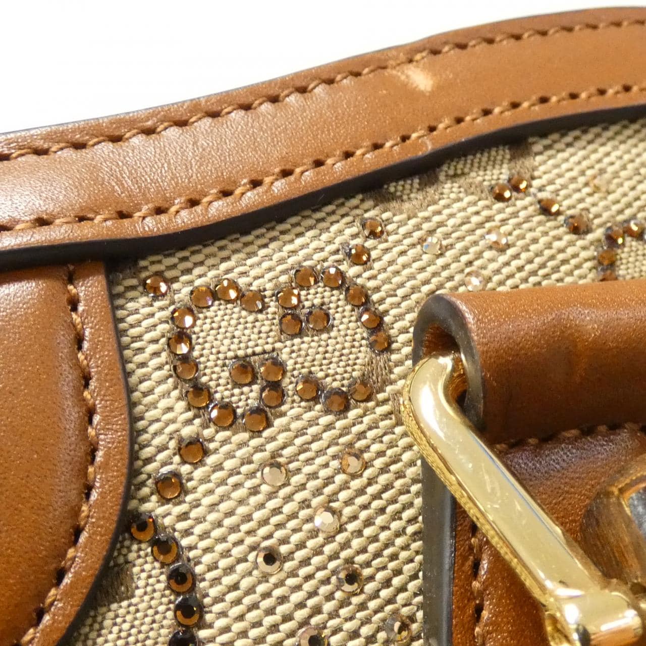 GUCCI DIANA 707449 21HRG包
