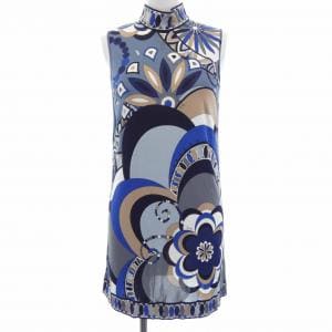 エミリオプッチ EMILIO PUCCI 76RM31 トップス