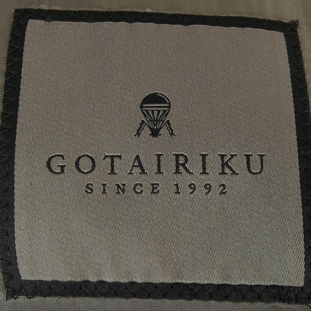 ゴタイリク GOTAIRIKU SV.GO.CW.0515 スリーピース