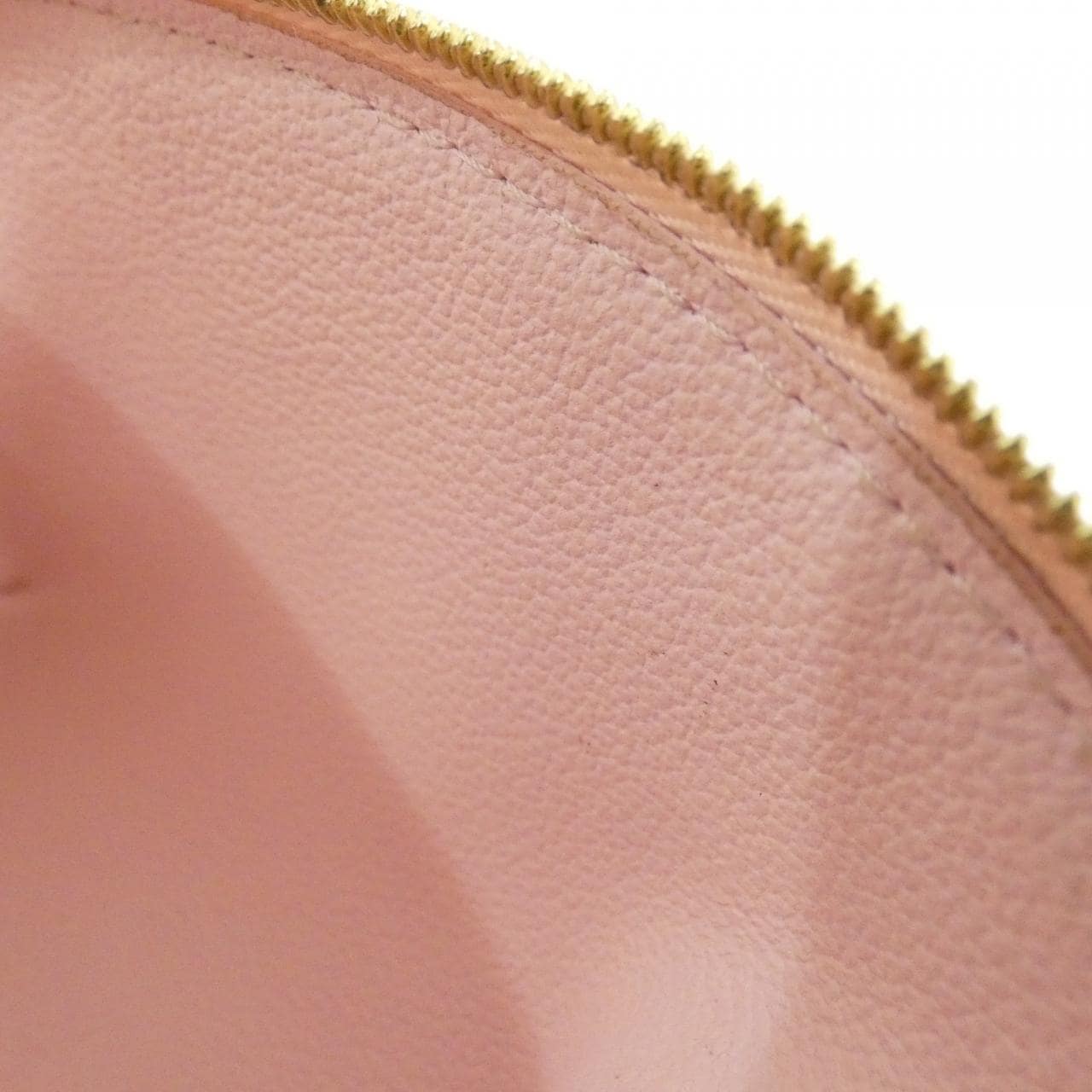 LOUIS VUITTON Monogram Empreinte (By the Pool) 手拿包化妆包 M80502