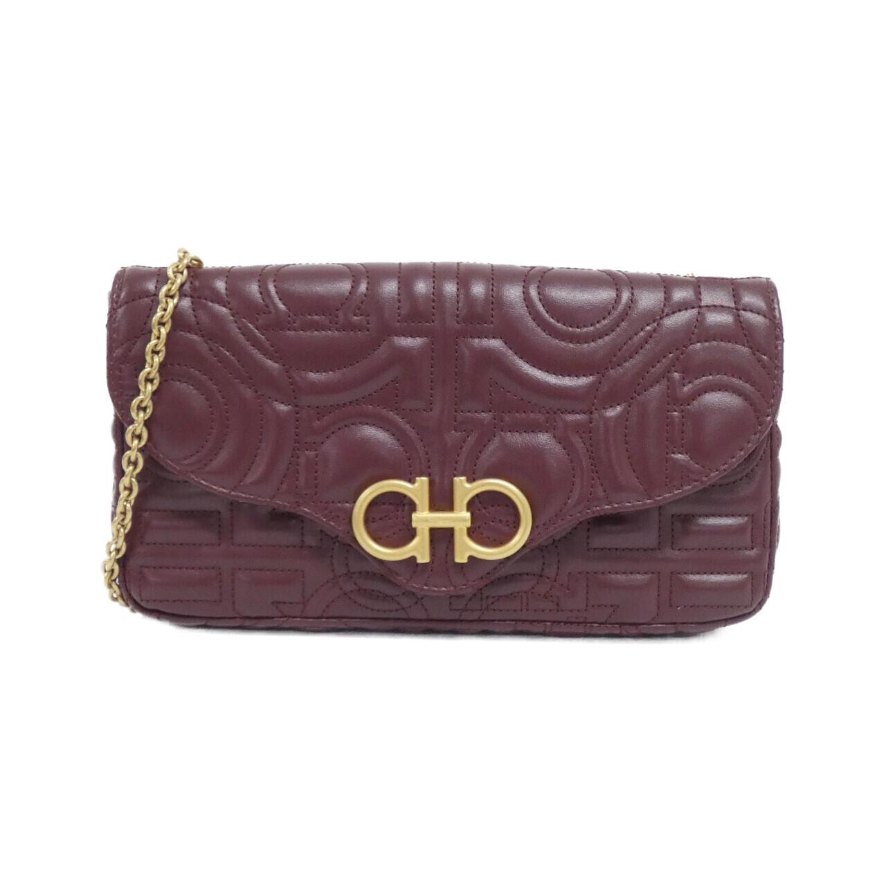 サルヴァトーレフェラガモ 22 D699 ショルダーバッグ