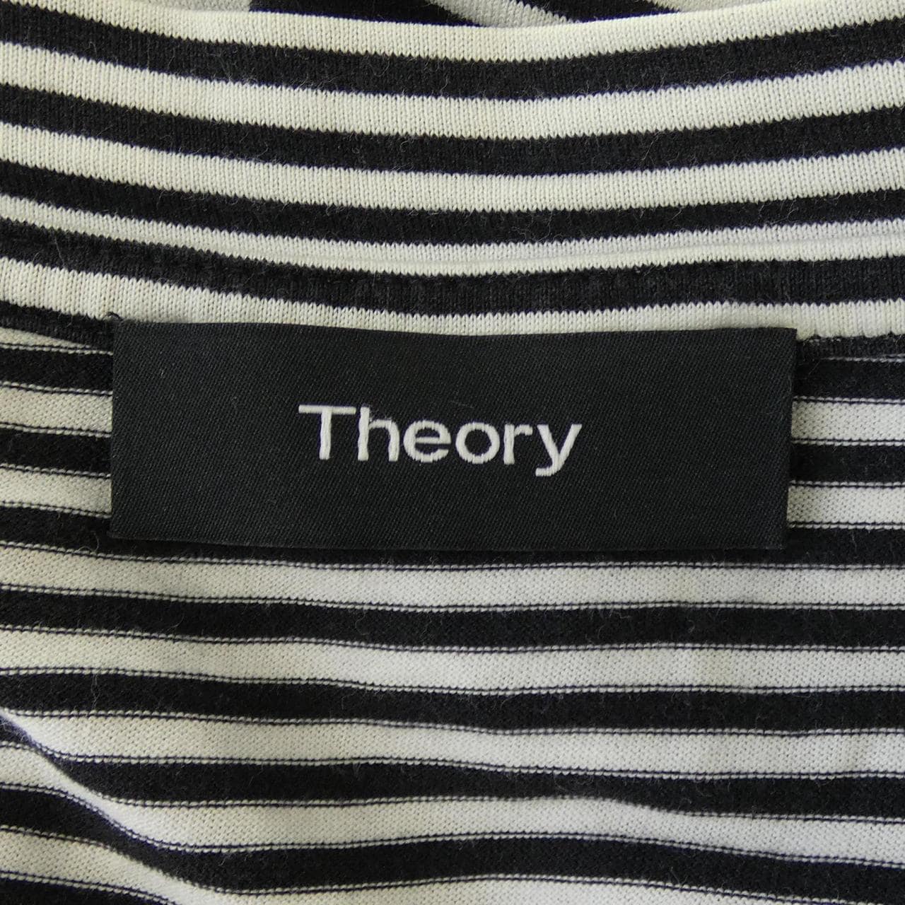 セオリー theory Tシャツ