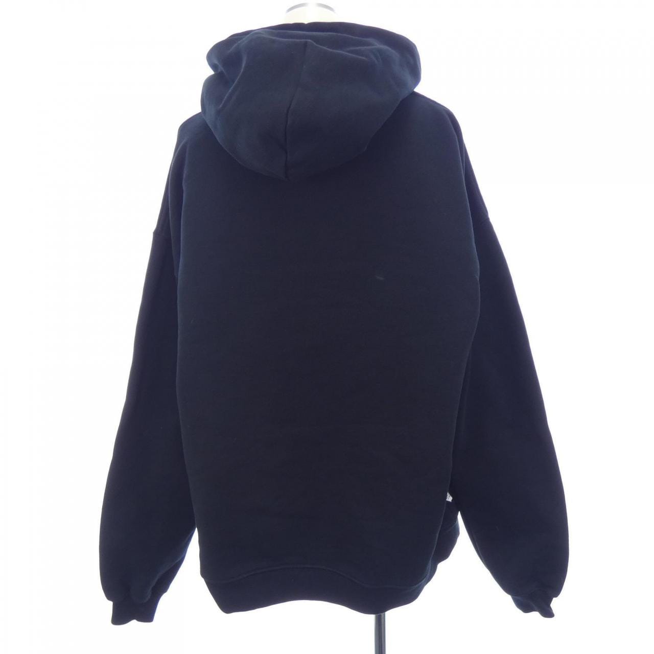 ヴェトモン VETEMENTS パーカー