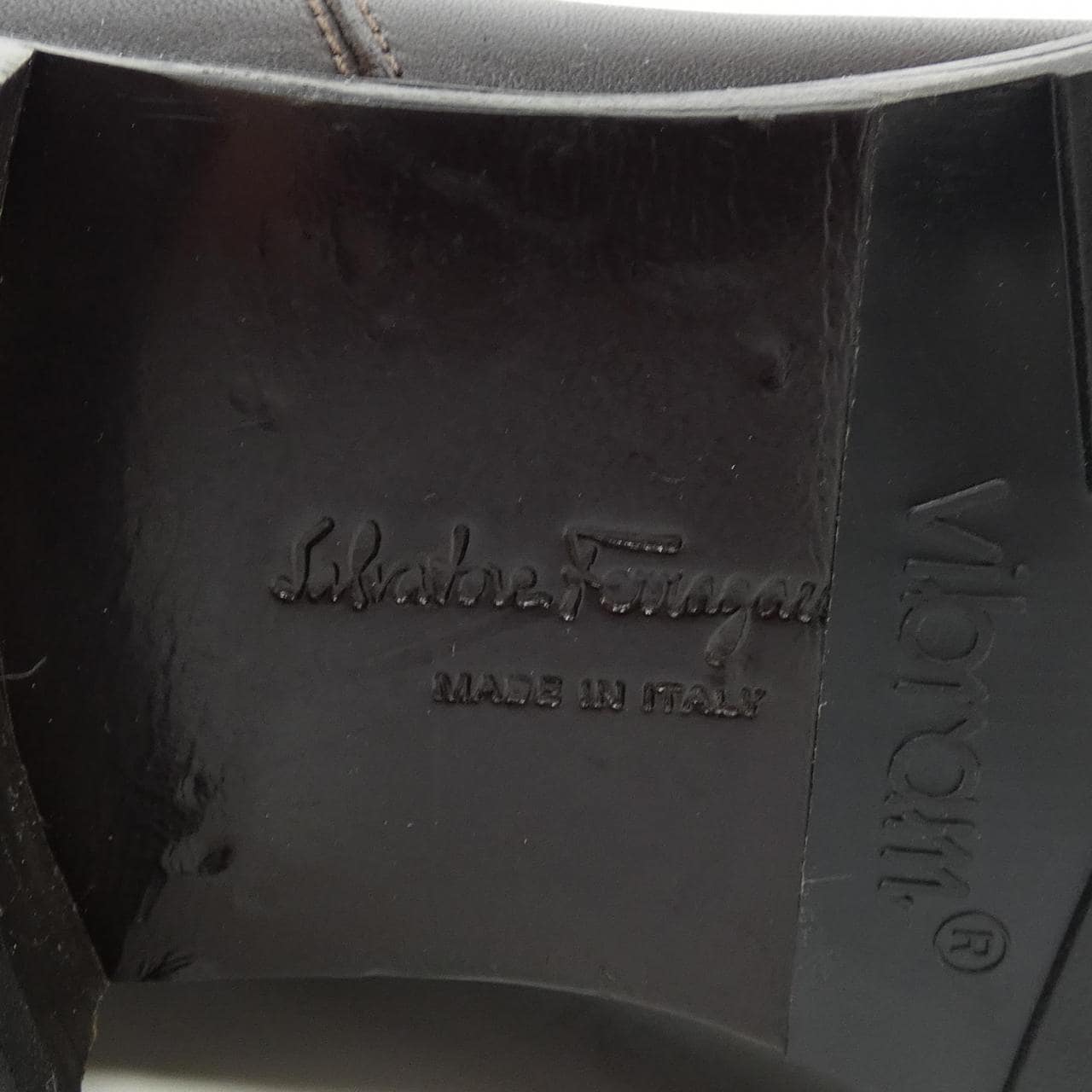 サルヴァトーレフェラガモ SALVATORE FERRAGAMO ロングブーツ
