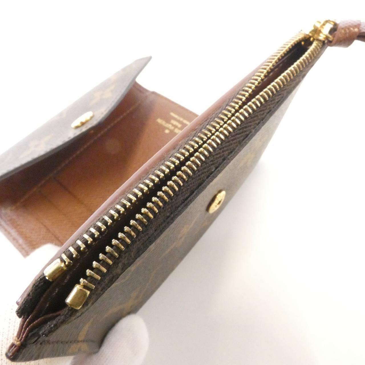 ルイヴィトン モノグラム ポルトフォイユ ヴィクトリーヌ M62472 財布