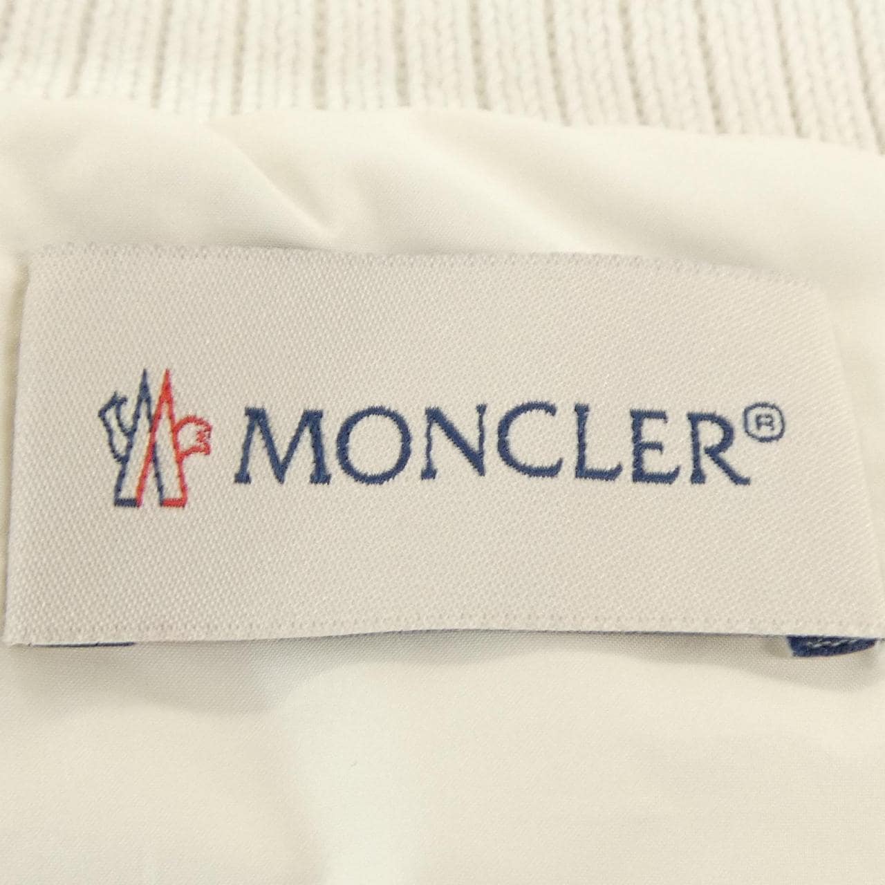 モンクレール MONCLER 10939B00016 ダウンジャケット