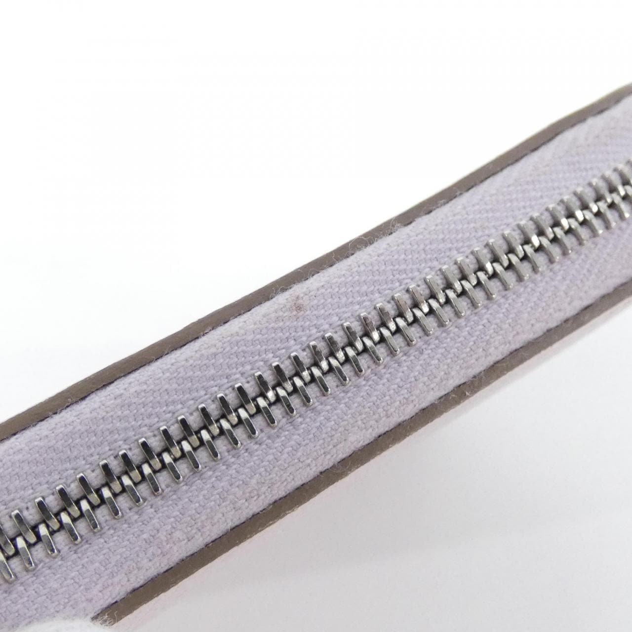 エルメス H EN FIL シルク イン コンパクト 084204CK 財布