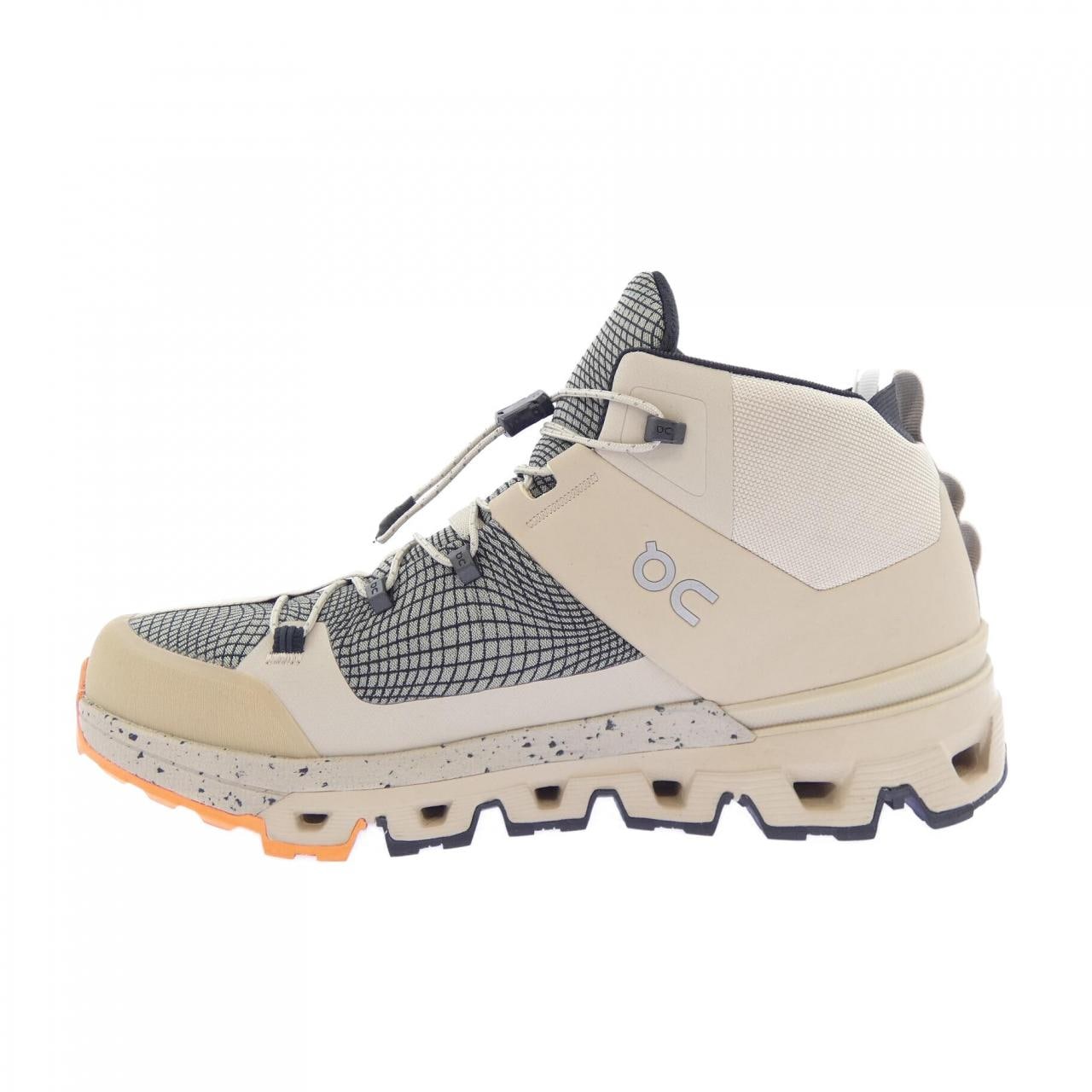 オン On cloudtrax スニーカー