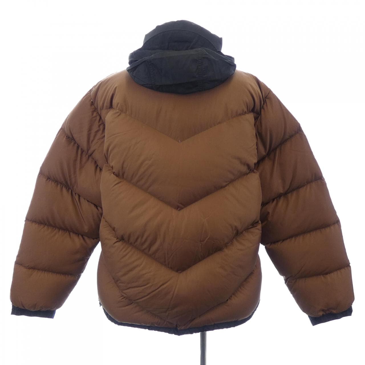 ザノースフェイス THE NORTH FACE ND92330R ダウンジャケット