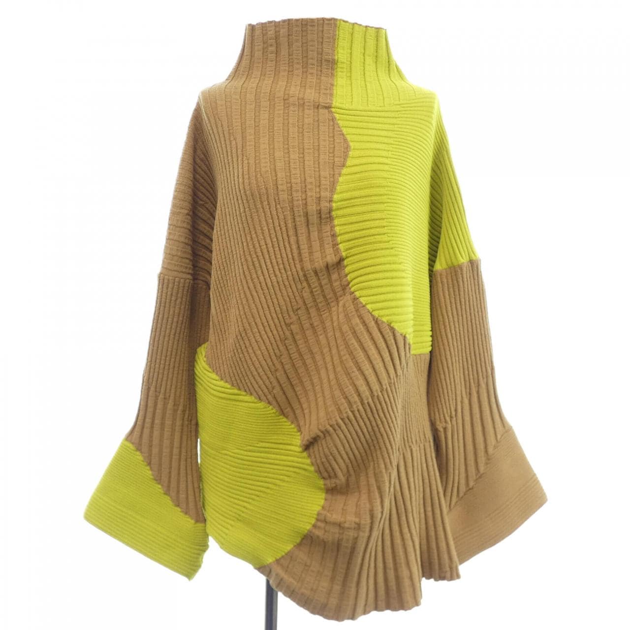 イッセイミヤケ ISSEY MIYAKE IM23KM251 ニット