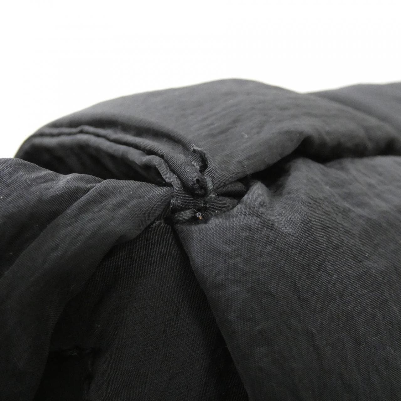 ボッテガヴェネタ 749878 VBO81 ショルダーバッグ