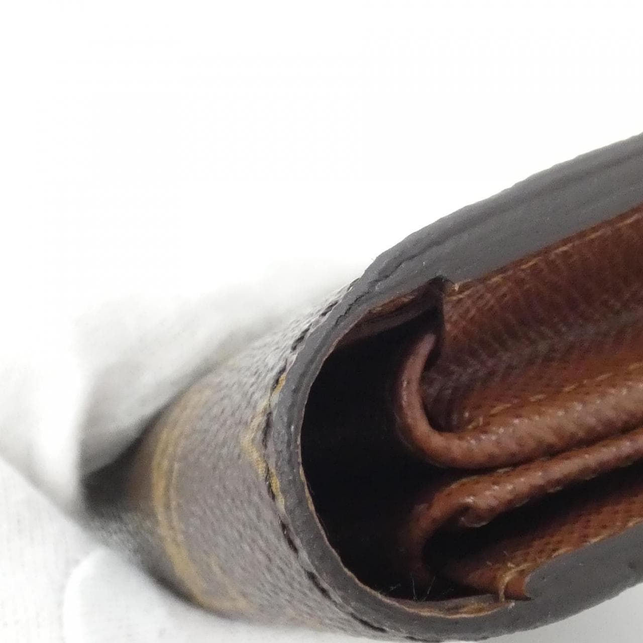 ルイヴィトン モノグラム ポルトフォイユ アレクサンドラ M60047 財布