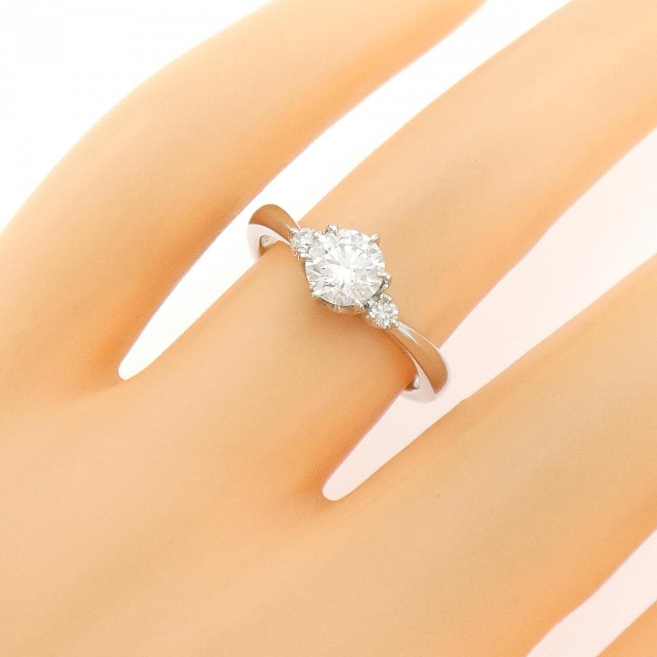 ラザール ダイヤモンド ダイヤモンド リング 0.61CT D VS2