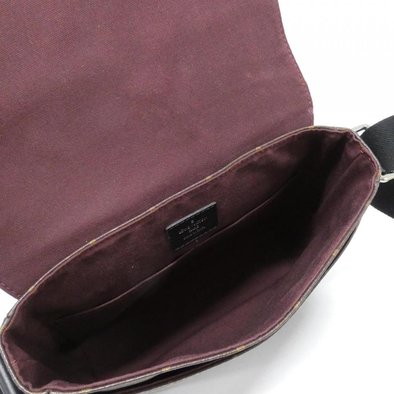 ルイヴィトン モノグラム マカサー ディストリクト PM M40935 ショルダーバッグ