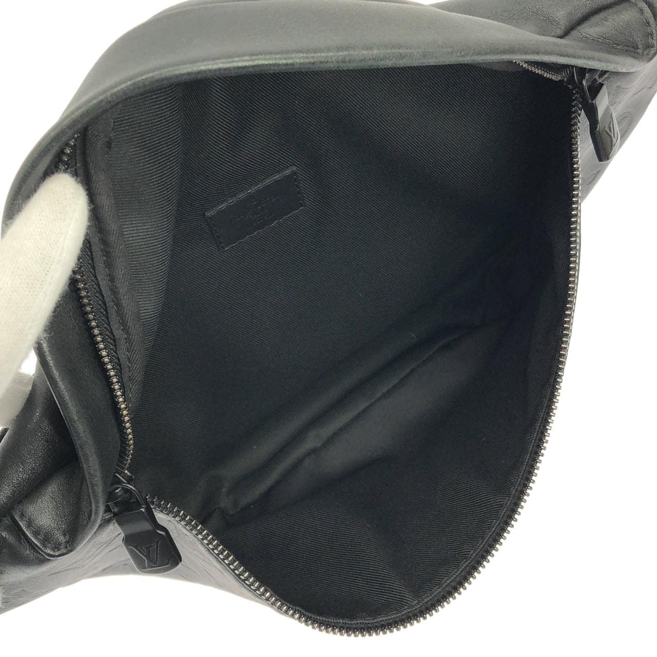 ルイヴィトン モノグラム シャドウ ディスカバリー バムバッグ M44388 ショルダーバッグ