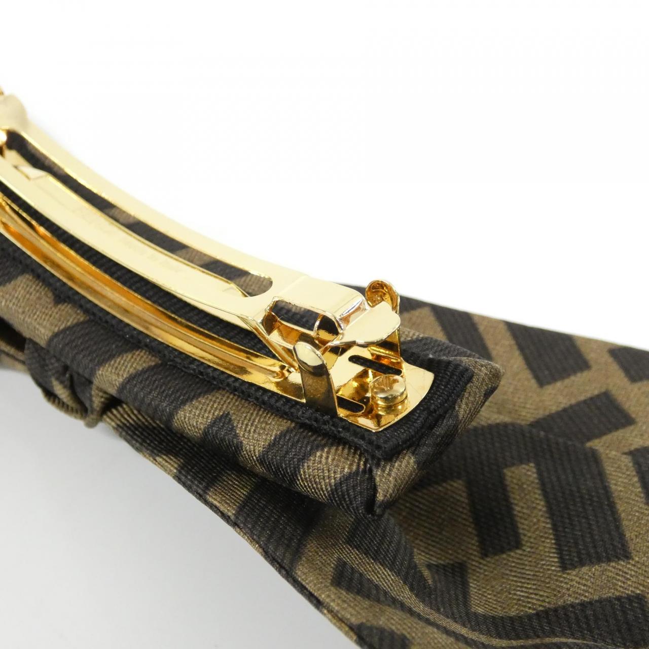 フェンディ FXT288 AARH バレッタ