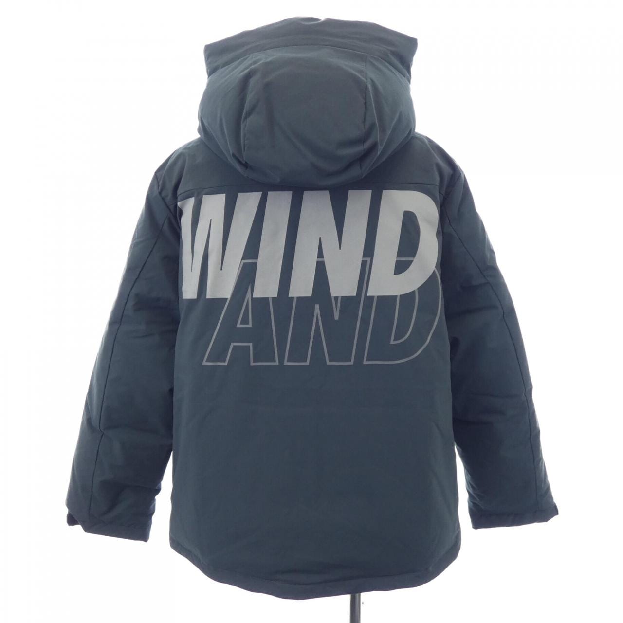 ウィンダンシー WINDANDSEA ダウンジャケット