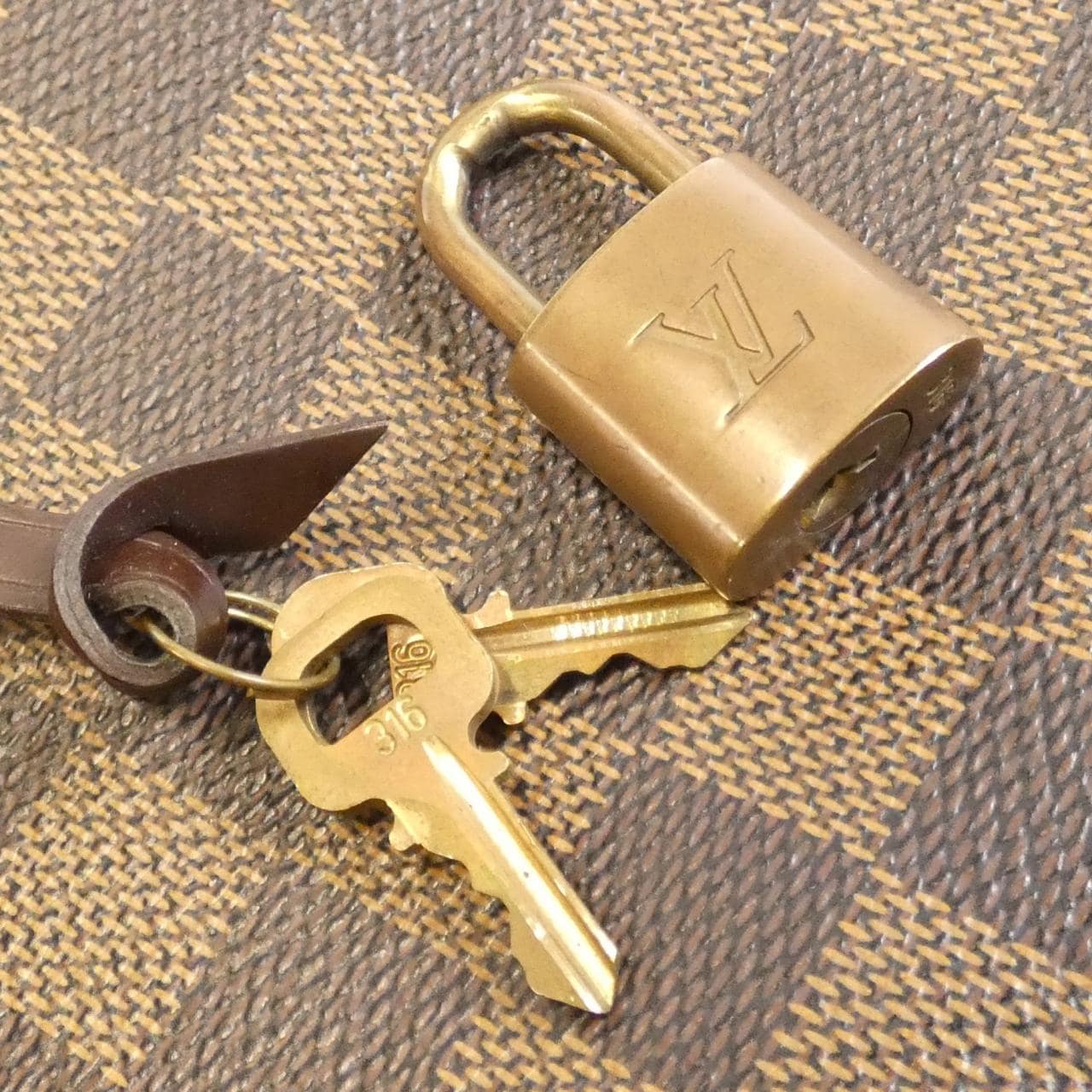 ルイヴィトン ダミエ ドゥオモ N60008 バッグ