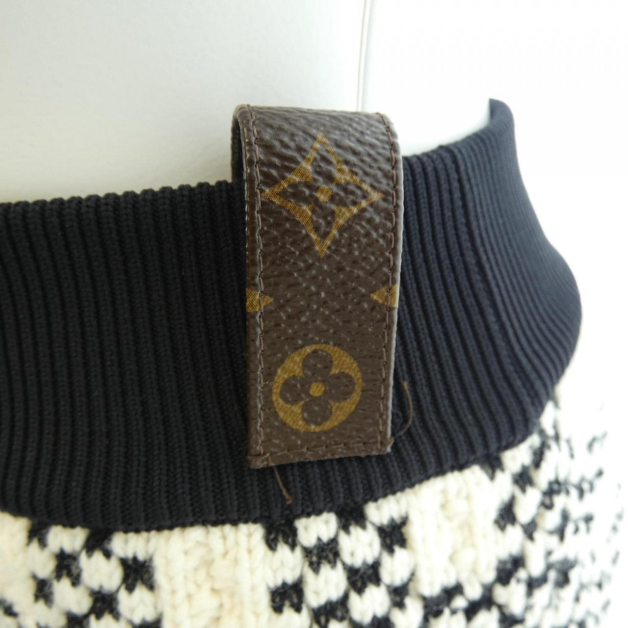 ルイヴィトン LOUIS VUITTON グラフィックニットスカート FMKZ05LP5 スカート