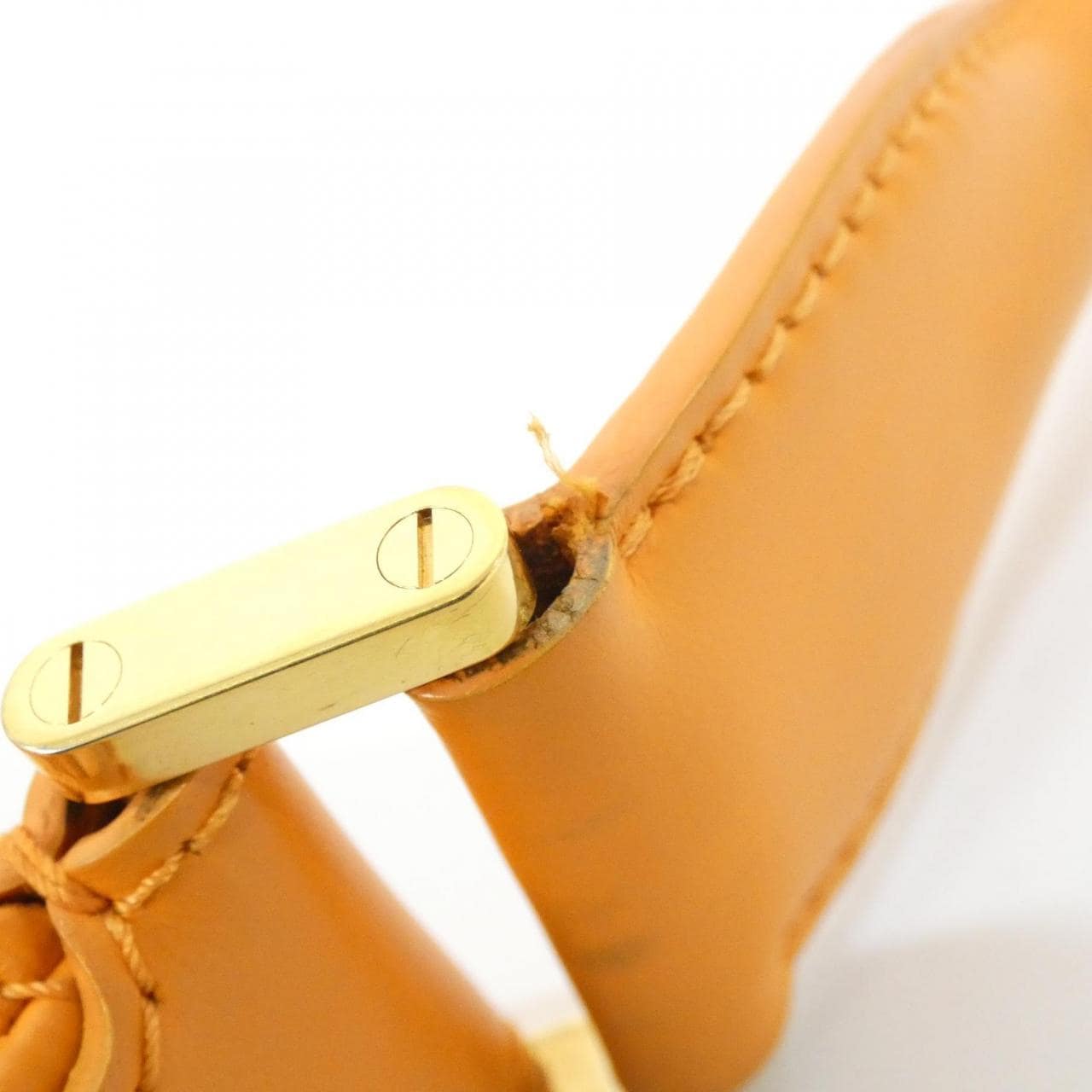 ルイヴィトン エピ サラバー M5896H バッグ