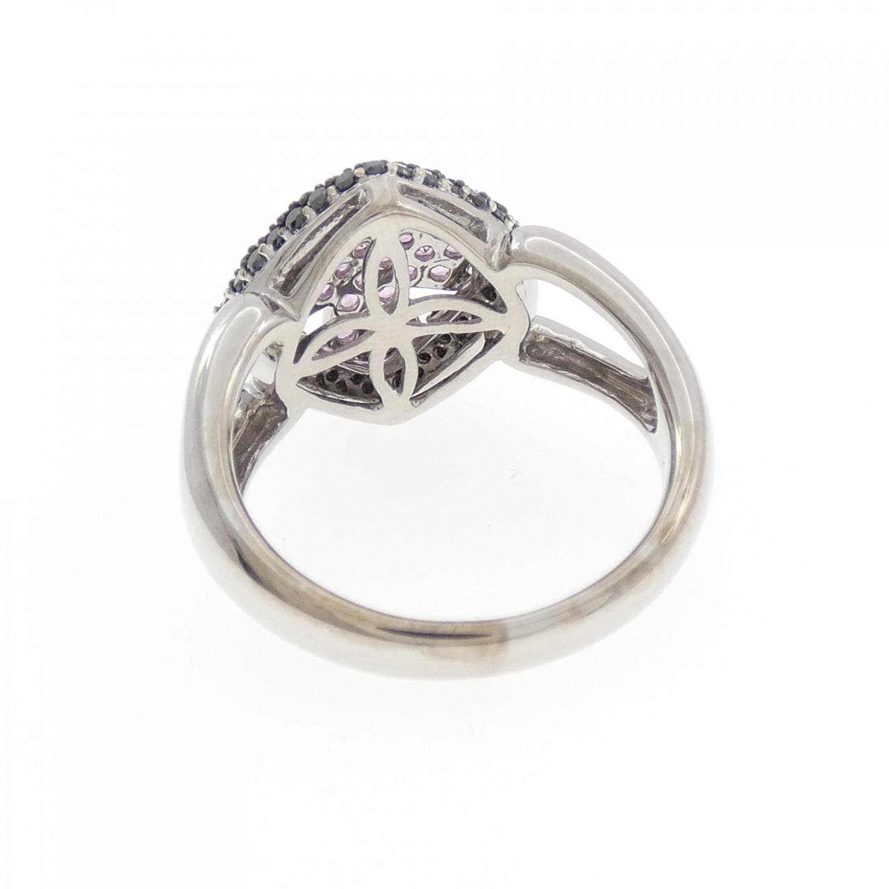 K18WG/K18BG Sapphire Ring 0.40CT