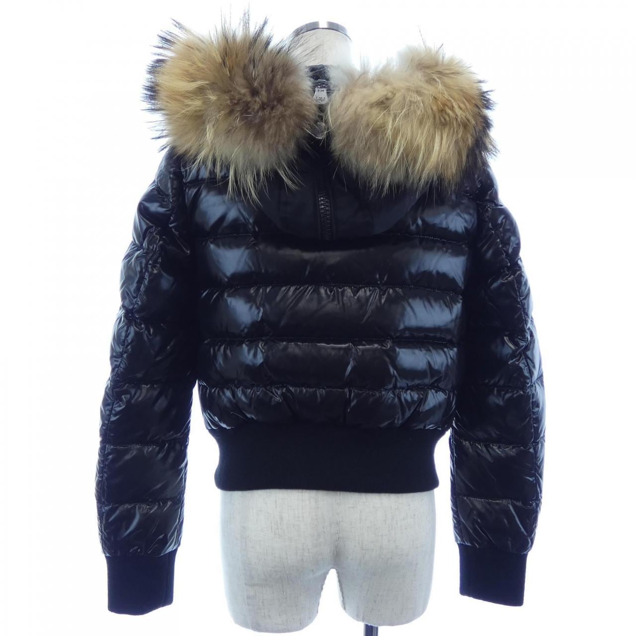 モンクレール MONCLER DESNA ダウンジャケット