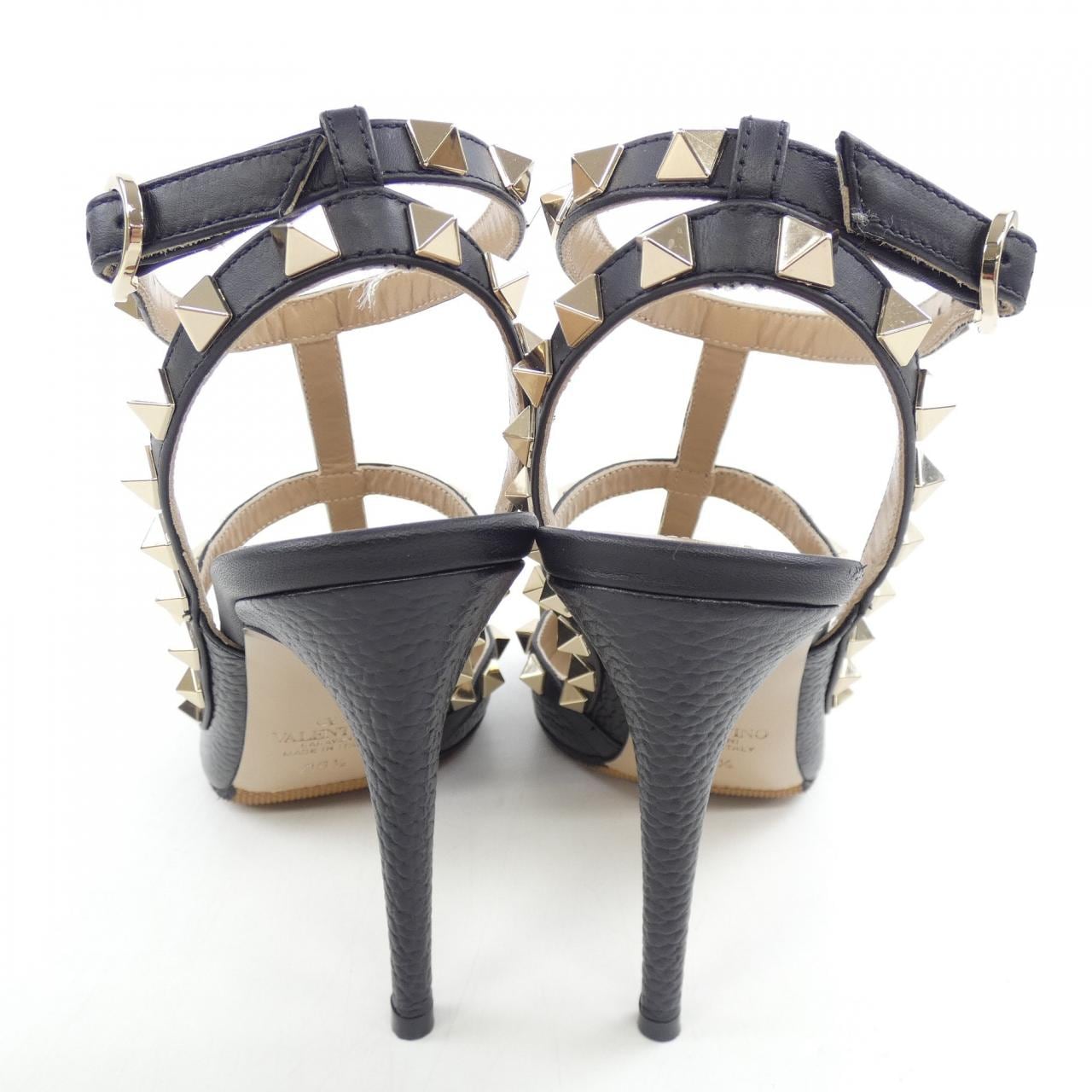 ヴァレンティノ VALENTINO パンプス