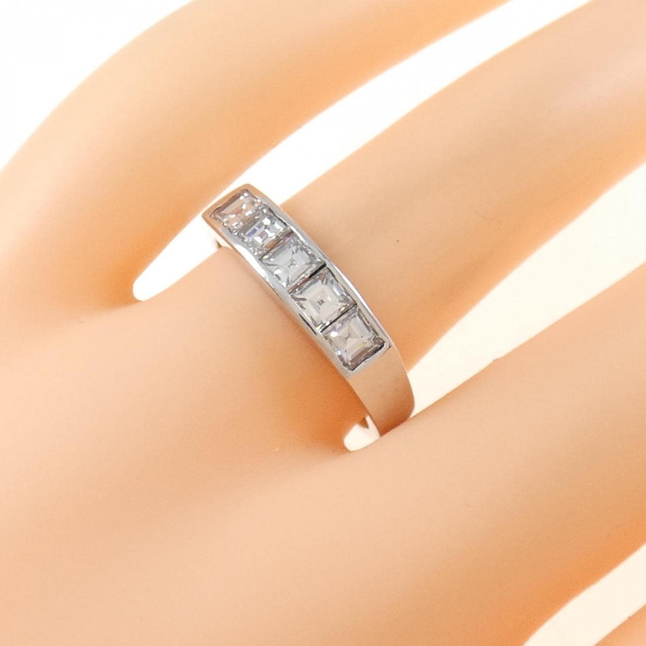 PT ダイヤモンド リング 1.00CT