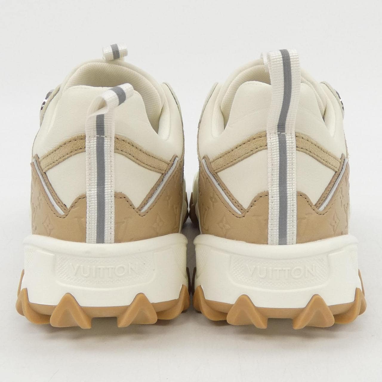 ルイヴィトン LOUIS VUITTON LVサークル LVラッシュスニーカー スニーカー