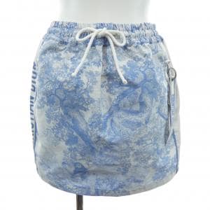 クリスチャンディオール CHRISTIAN DIOR 147J42A2826 スカート
