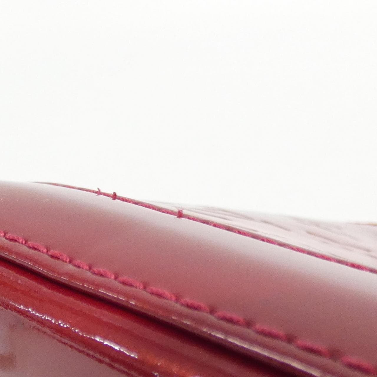 LOUIS VUITTON Vernis Rayule Alma BB M91593 包