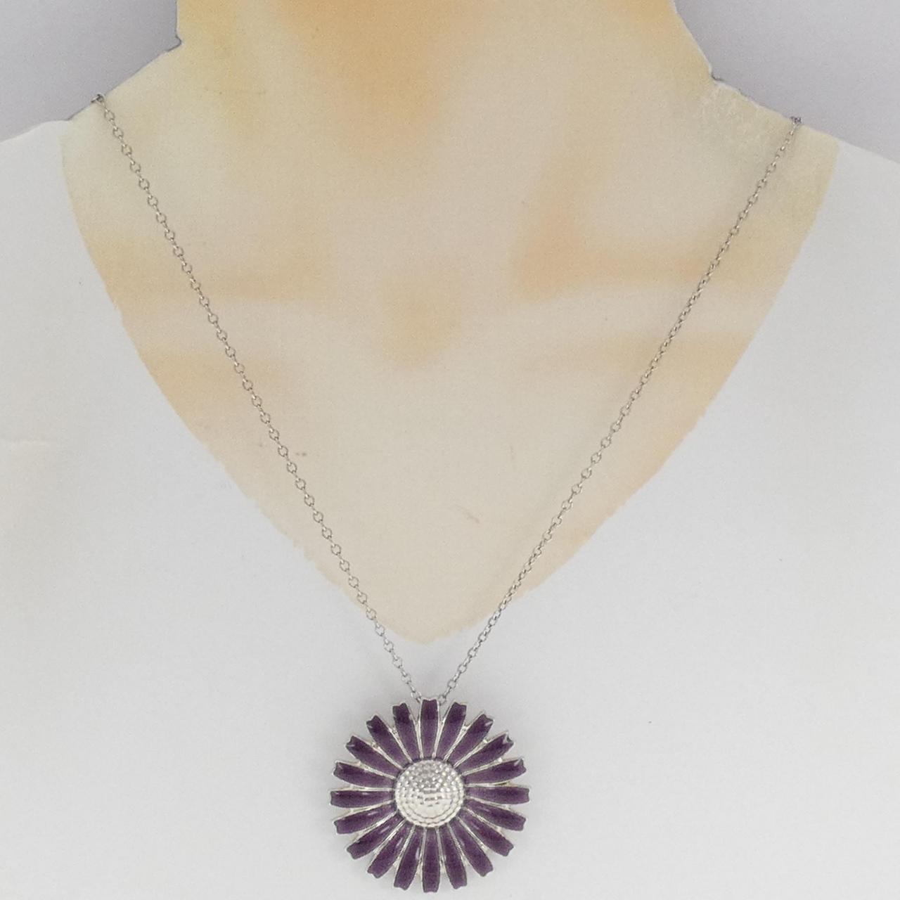 Georg Jensen daisy necklace