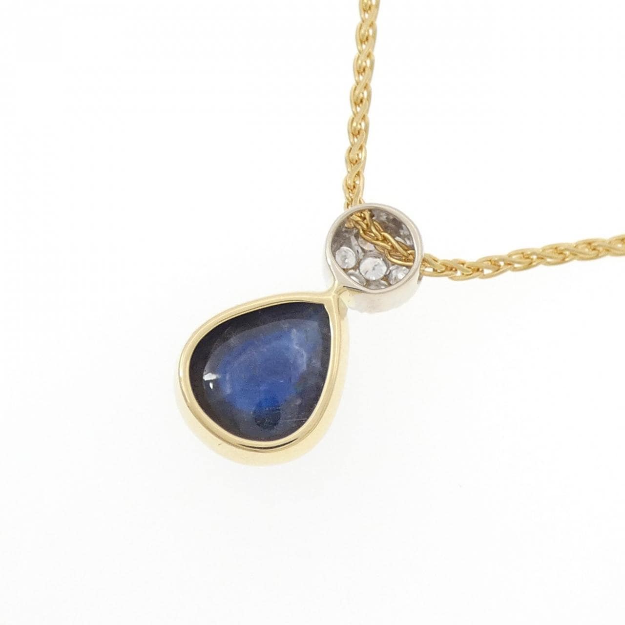 750YG/750WG サファイヤ ネックレス 5.99CT