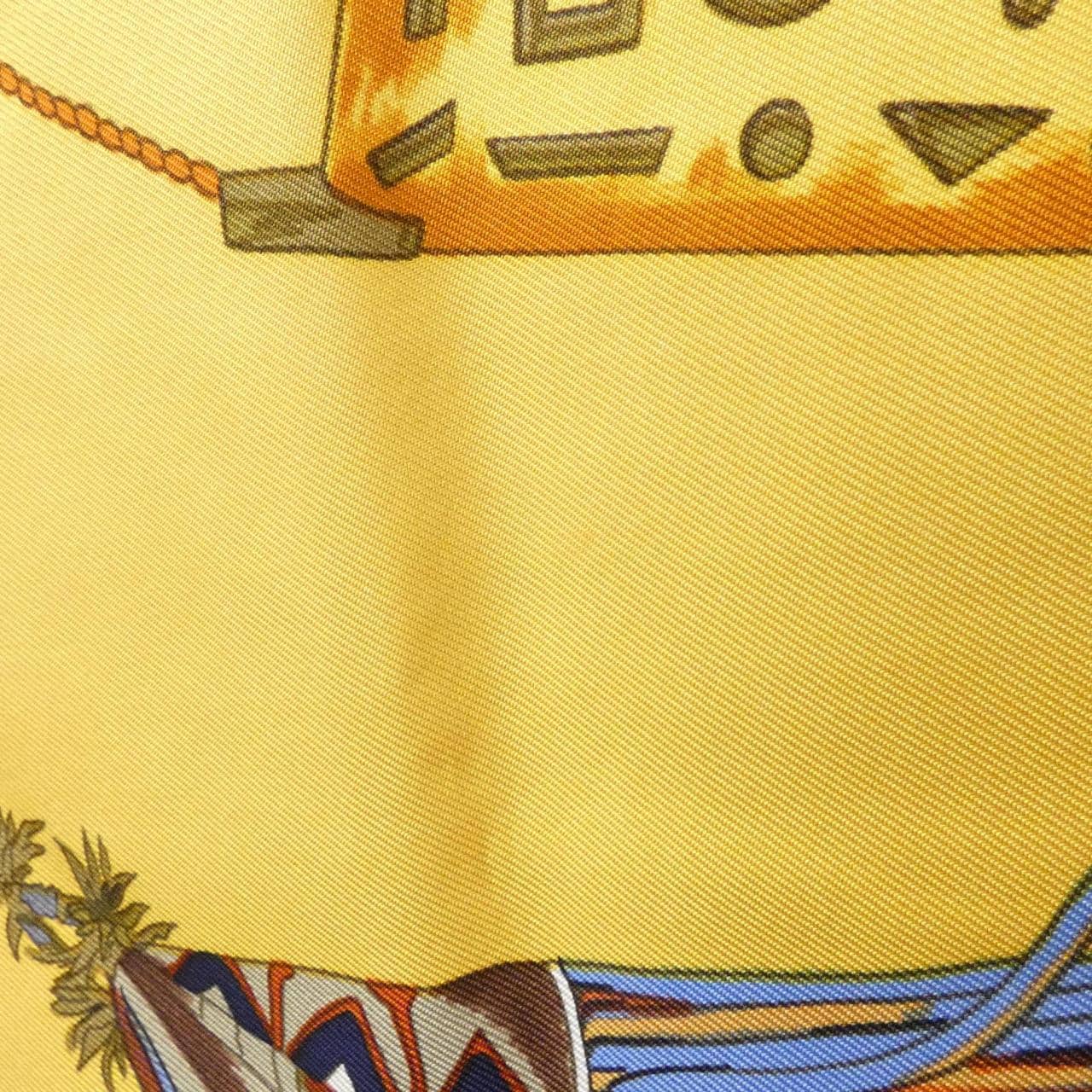 エルメス CUIRS DU DESERT カレ スカーフ