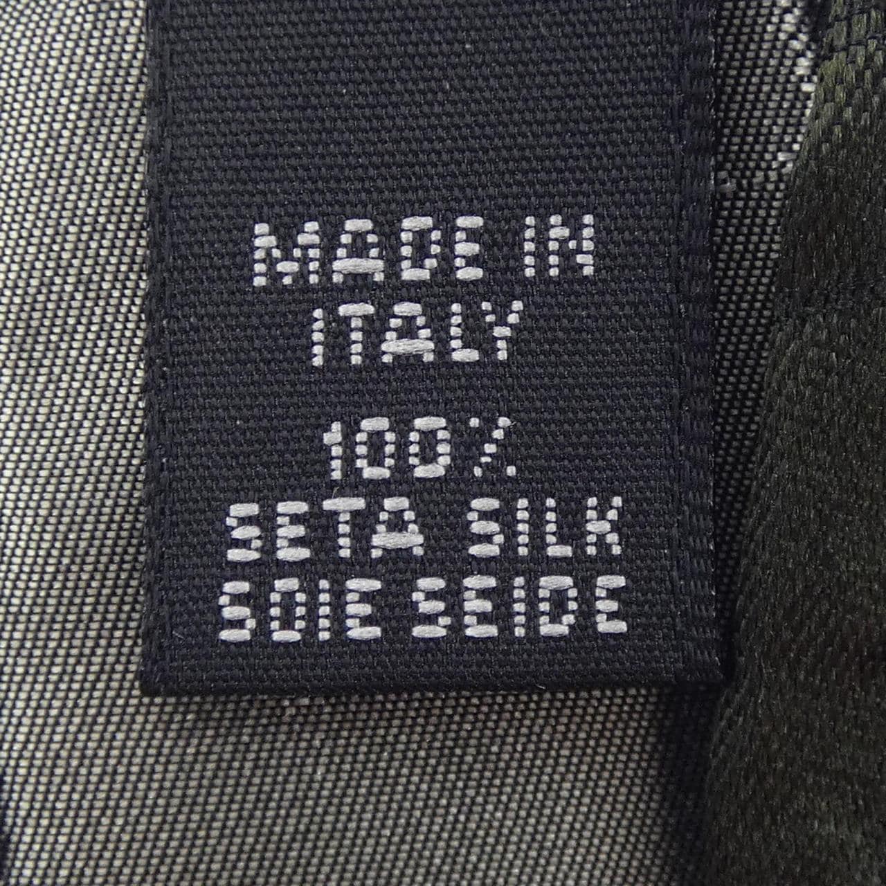 ATTO VANNUCCI NECKTIE