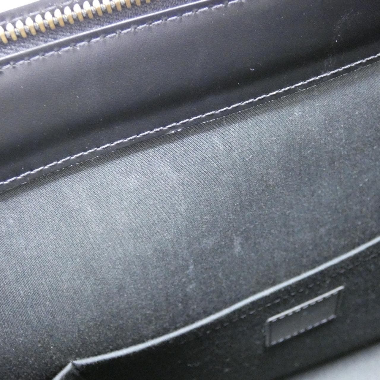 ルイヴィトン エピ クロワゼット PM M52492 ショルダーバッグ