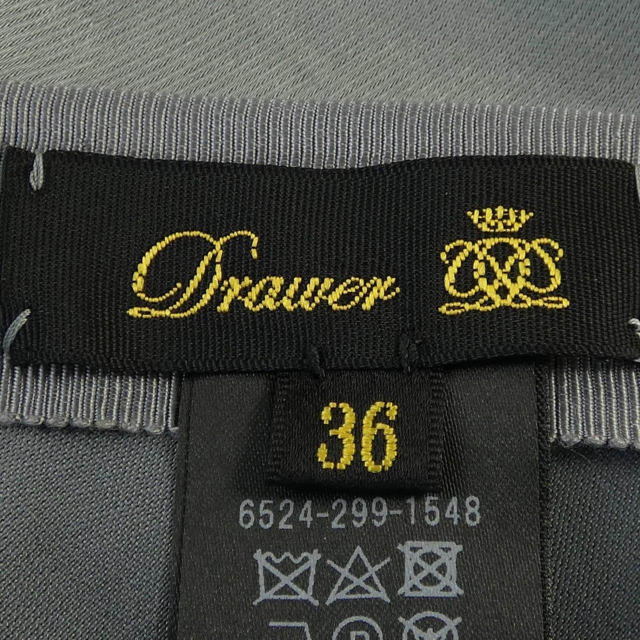 DRAWER skirt