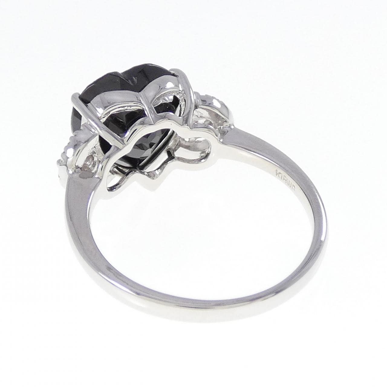 K18WG ハート スピネル リング 4.18CT