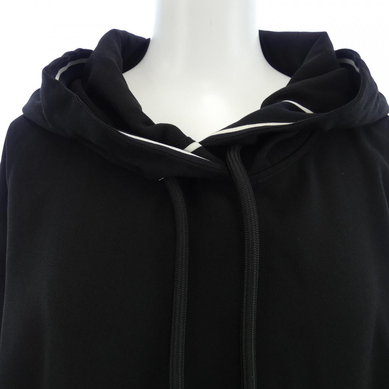 モンクレール MONCLER I20932G00003 596WF パーカー