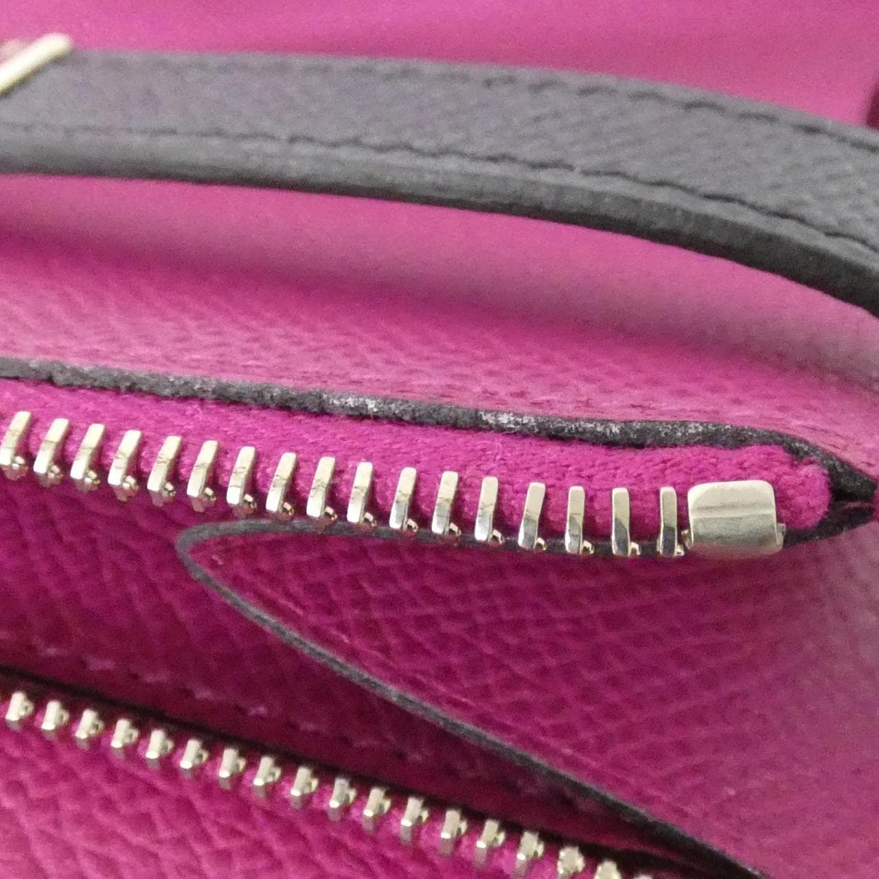 エルメス KELLY DEPLIANTMEDIUM VERSO 073628CK 財布