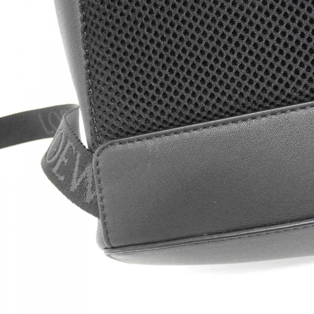 ロエベ コンバーチブル バックパック スモール B777W22X02 リュックサック