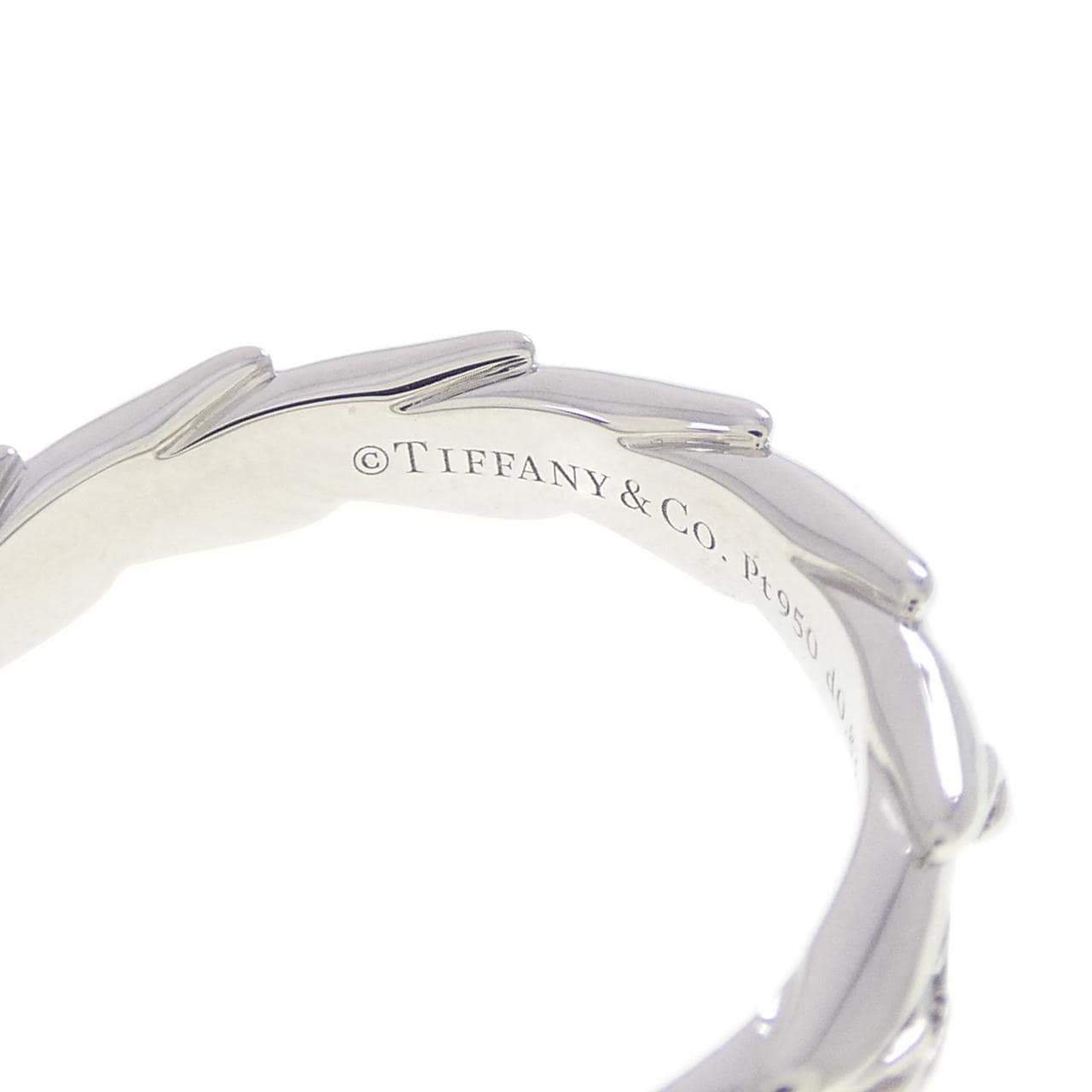 ティファニー ウィングス ナロー リング 0.83CT