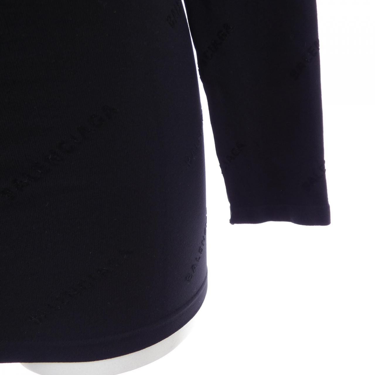 バレンシアガ BALENCIAGA 600879 379B4 Tシャツ