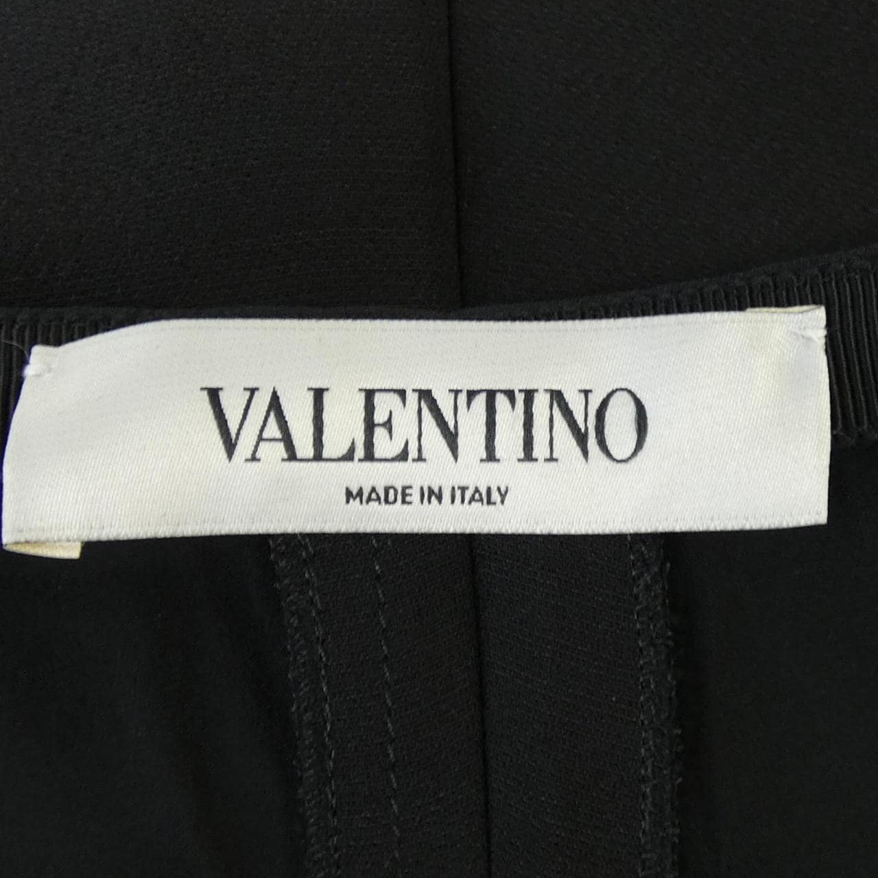 ヴァレンティノ VALENTINO ショートパンツ