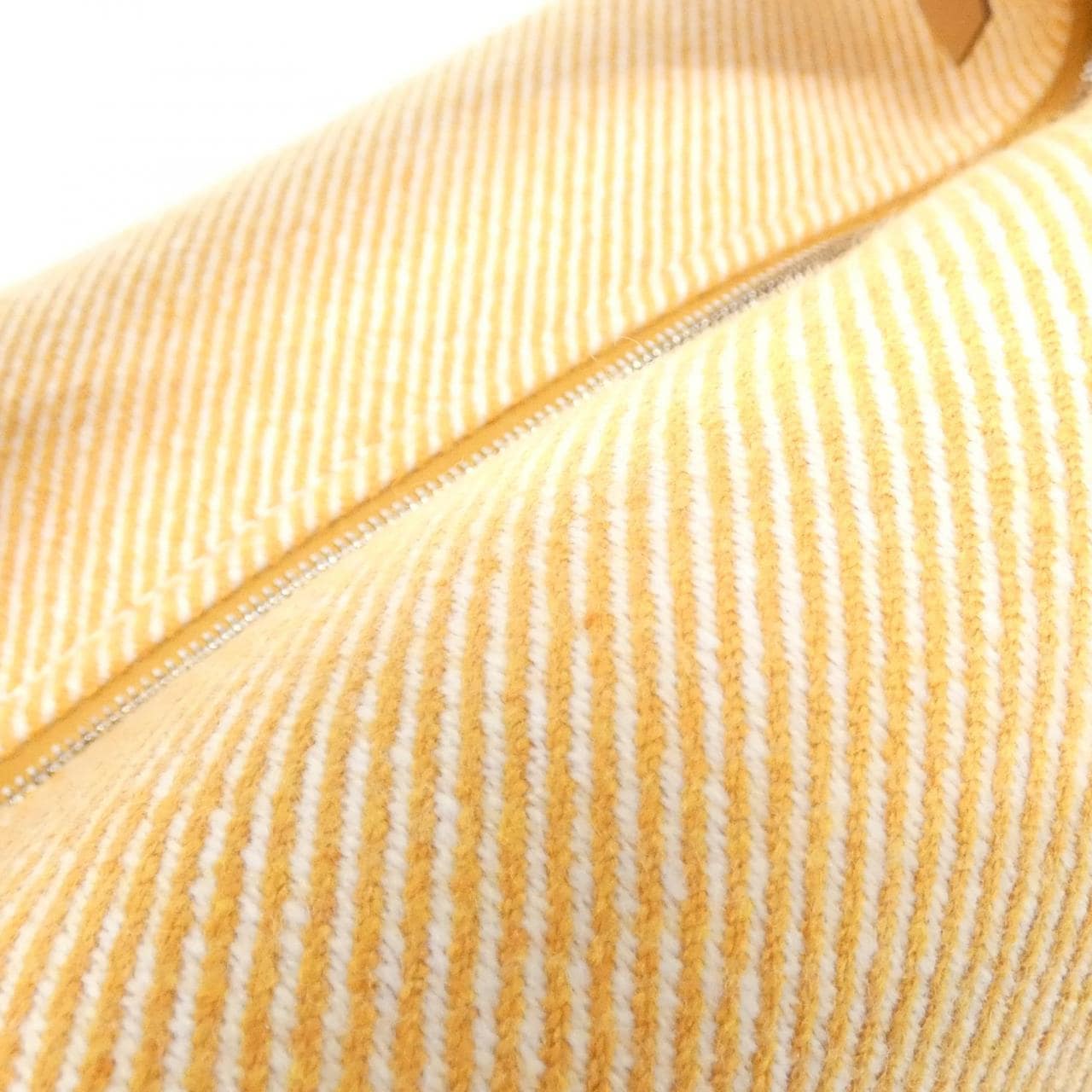 エルメス AU CARRE ブリッド ア ブラック GM 103803M ポーチ