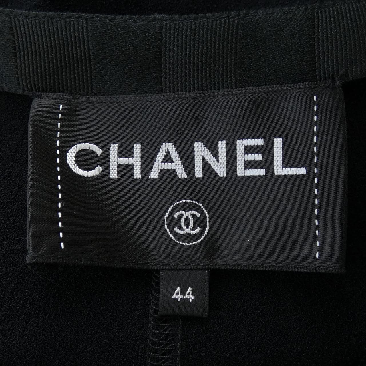 シャネル CHANEL ノーカラージャケット