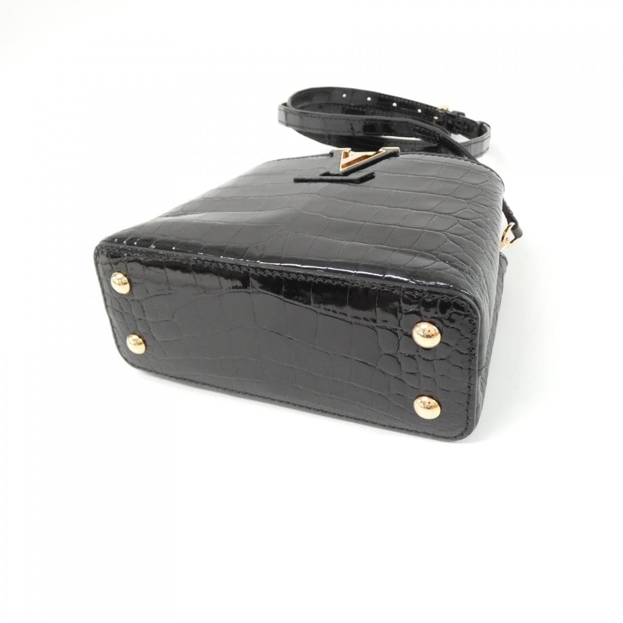 LOUIS VUITTON珍稀皮革 Capucines MINI P01131 包